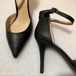 Point ankle strap heels